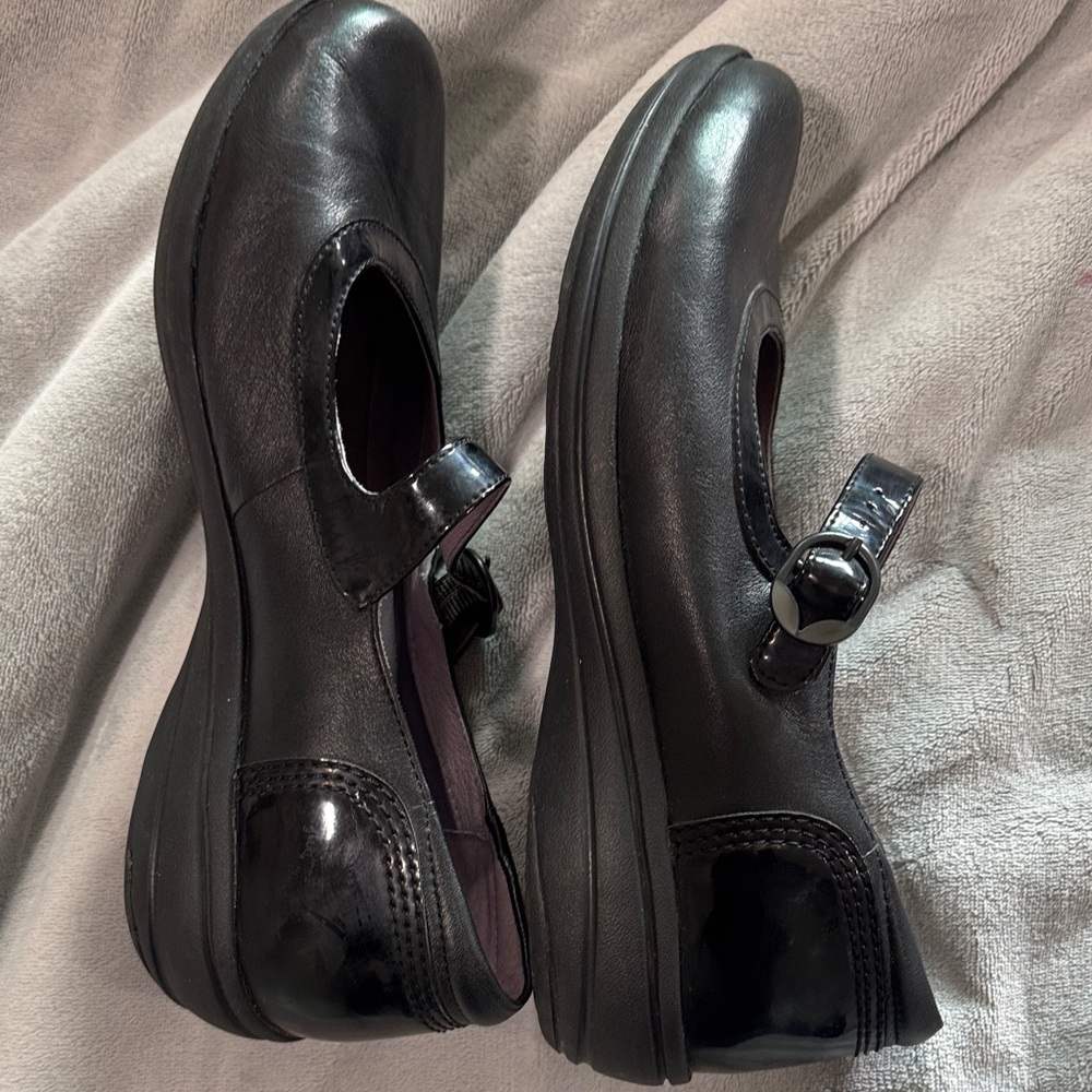 Dansko Black Mary Jane Flats - Picture 3 of 6